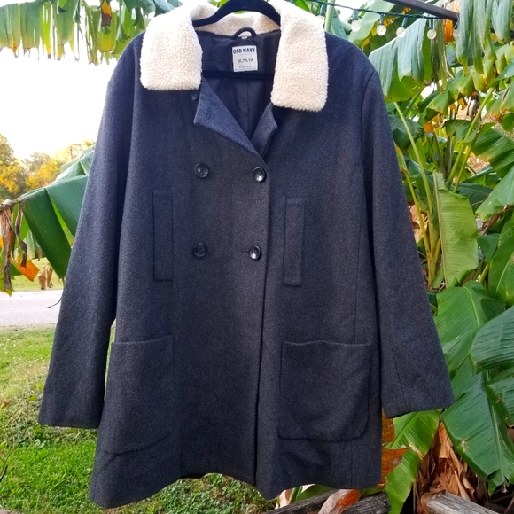 Womans Old Navy Pea Coat Sz.XXL